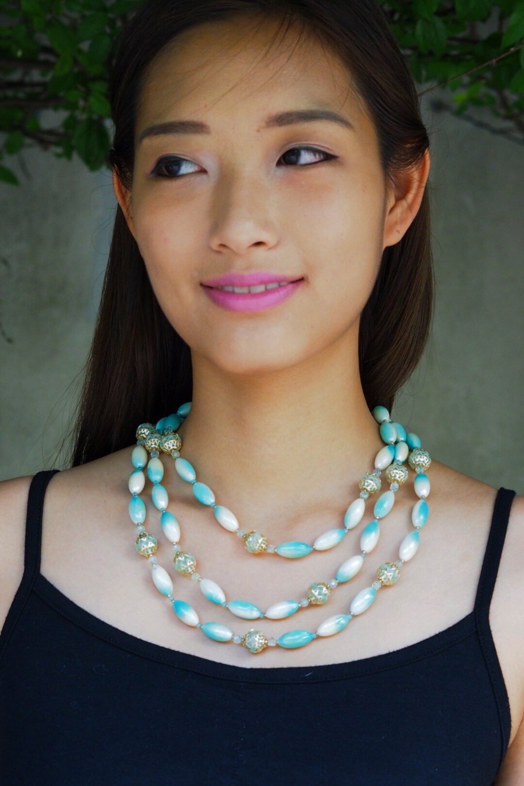 Vintage Jewelry/ Vintage Necklace/ 1960s Bead Necklace/ Retro Necklace/ Mid Century Bead