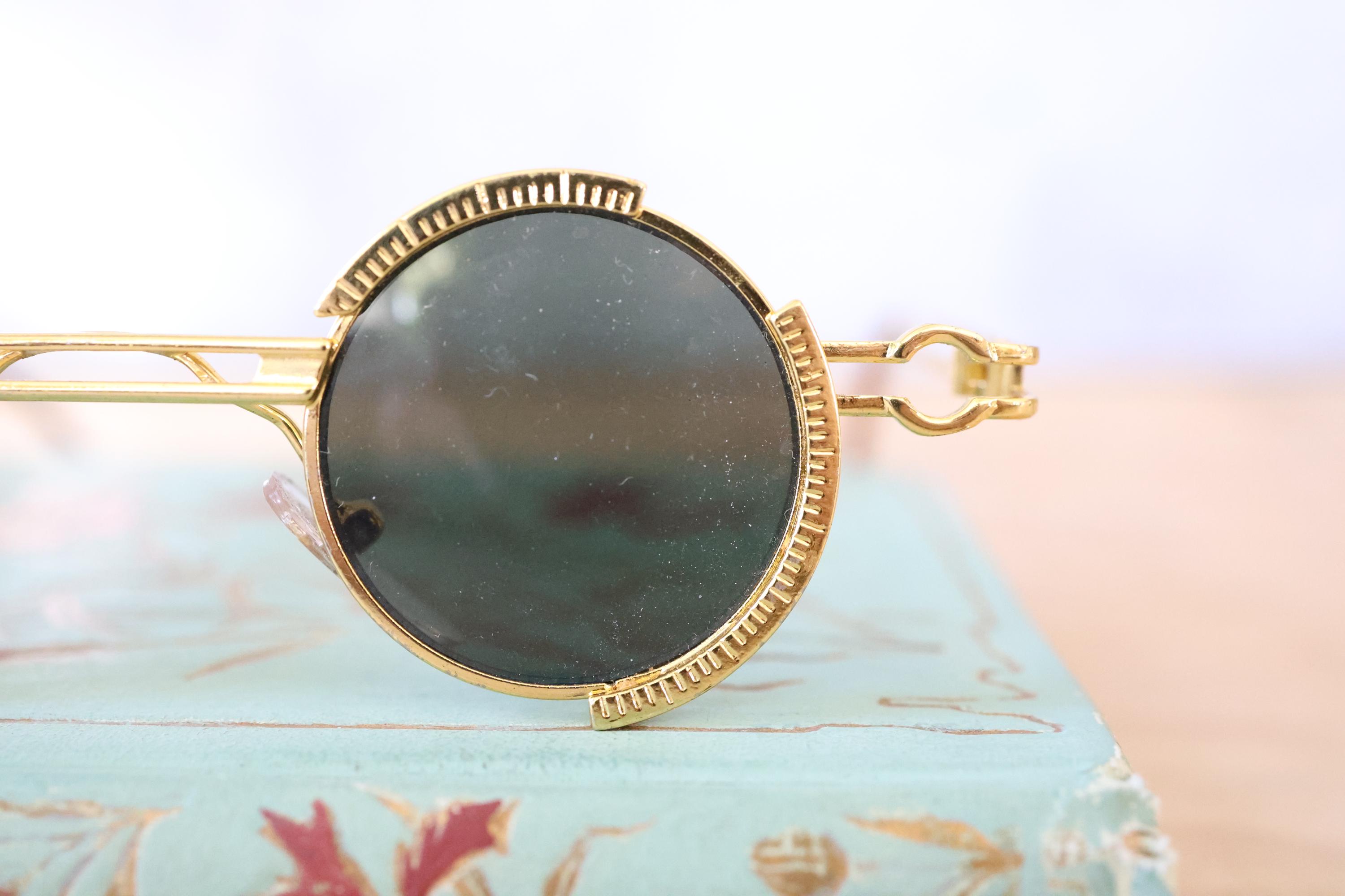 Vintage Sunglasses 1990s New Old Stock Preppy Gothic  display picture 1