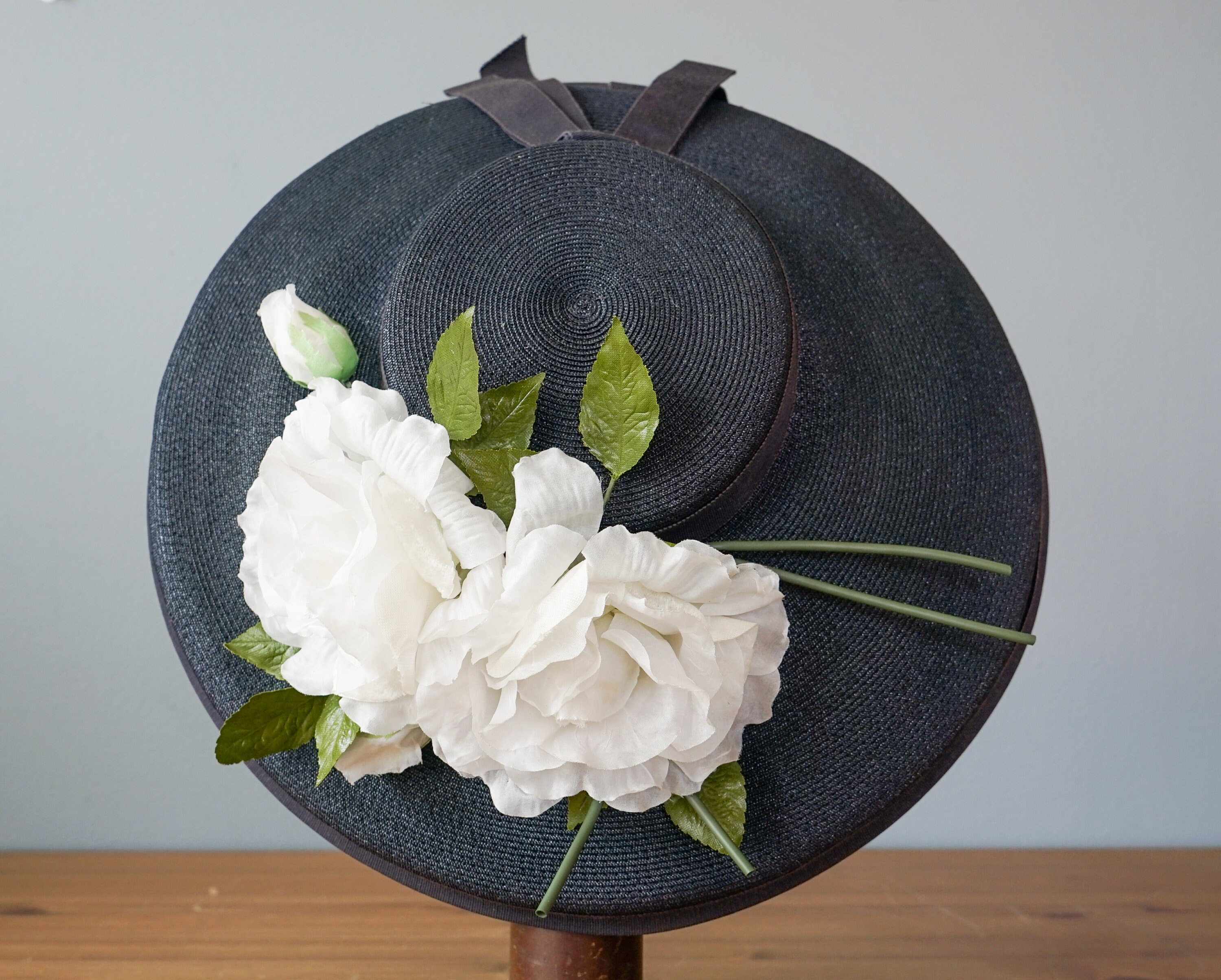Vintage Floral Cartwheel Hat, Vintage Tilt Hat, 1940s-50s  display picture 1