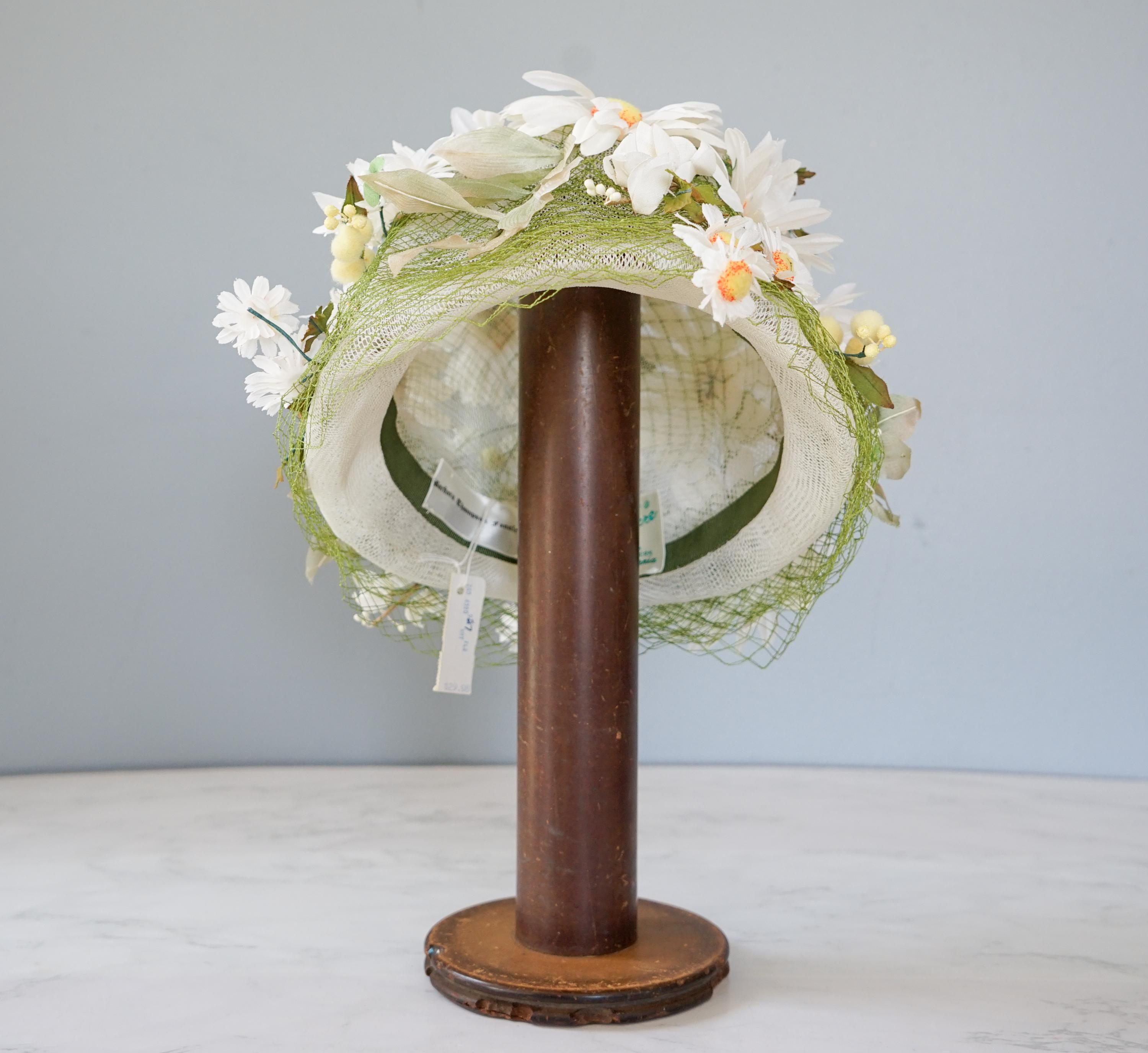 Vintage 3D 1950s Daisy Bucket Cloche Hat Large Daisies Daisy Cloche Hat - Etsy main image 3