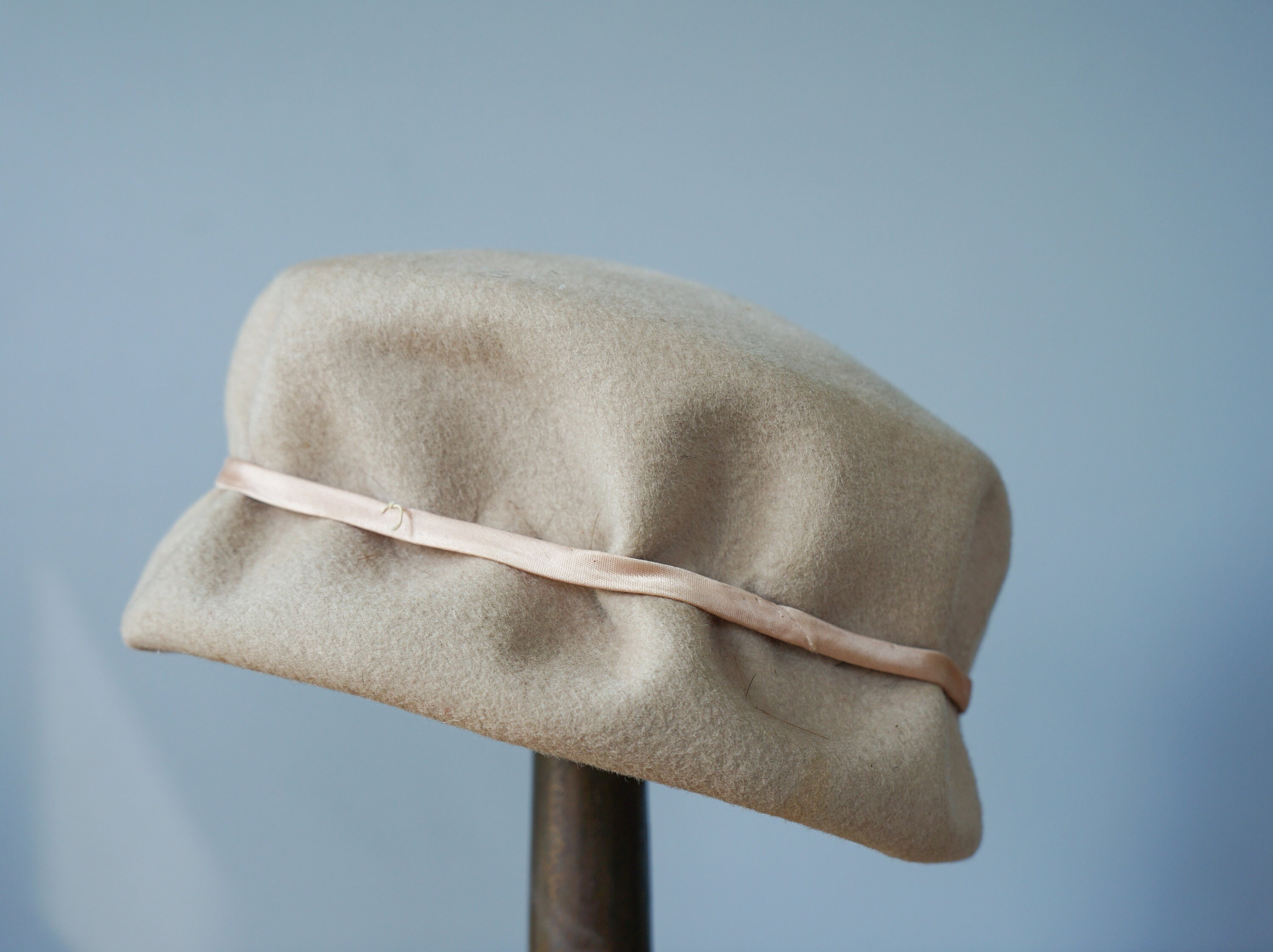 Vintage Wool Felt Bucket Hat, Cloche Hat, 1950s-60s Hat  display picture 1
