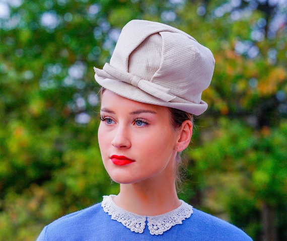 Vintage Quilt Fabric Cloche Hat, Bucket Hat, 1950s-60s Hat