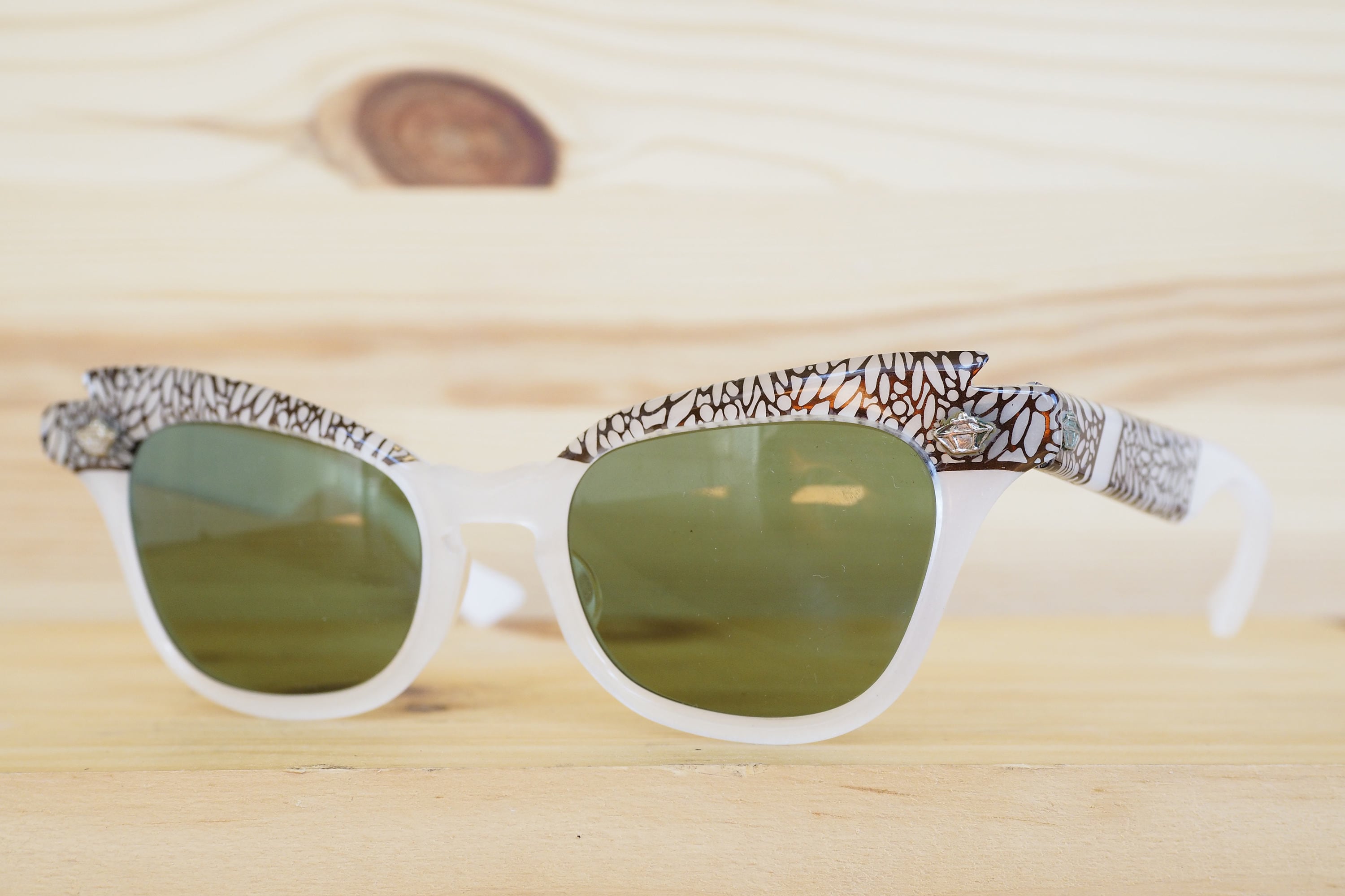 Vintage Sunglasses Cat Eye Frames Glasses 1960