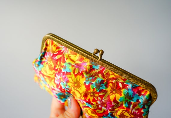 Vintage Floral Satin Cosmetic Bag/ Clutch Purse/ … - image 3