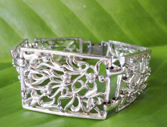 Vintage Floral Bracelet/ Chunky Bracelet/ Panel B… - image 1