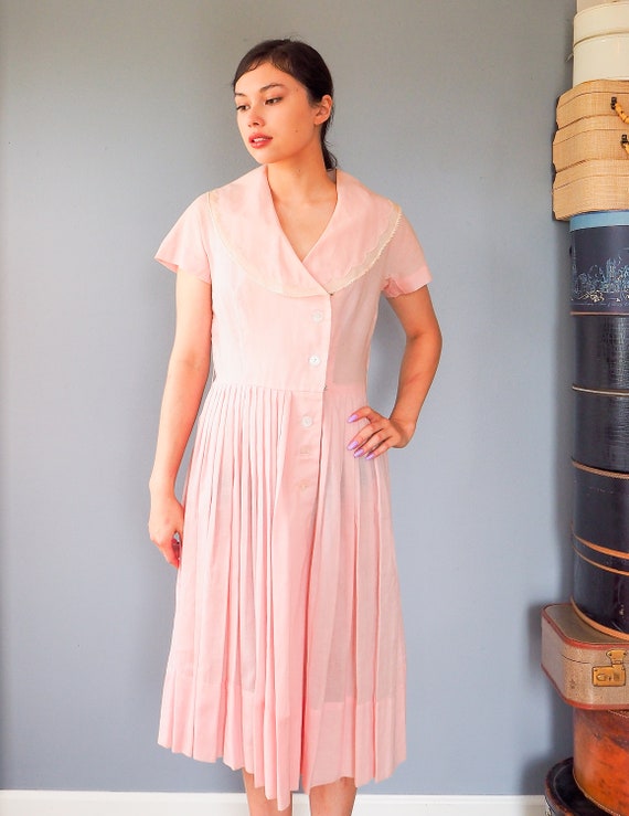 スーツ・フォーマル・ドレス L'or Cape collar Dress Vintage 1950s Cape Collar Pink Dress Size M, Vintage Dress