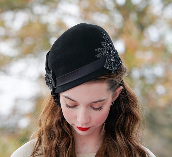 Vintage Wool Felt Cloche with Bead Sequin, 1950s-… - image 3