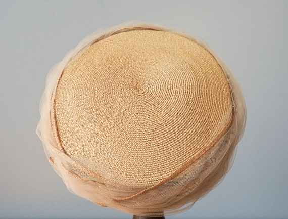 Vintage Straw Pillbox Hat, Toque Hat, 1950s-60s H… - image 10