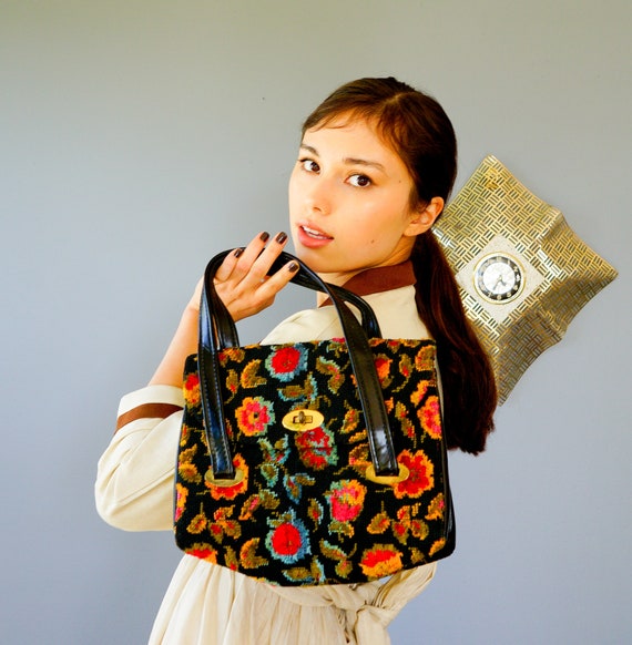 Vintage Tapestry Purse/ Needlepoint Tapestry Purse