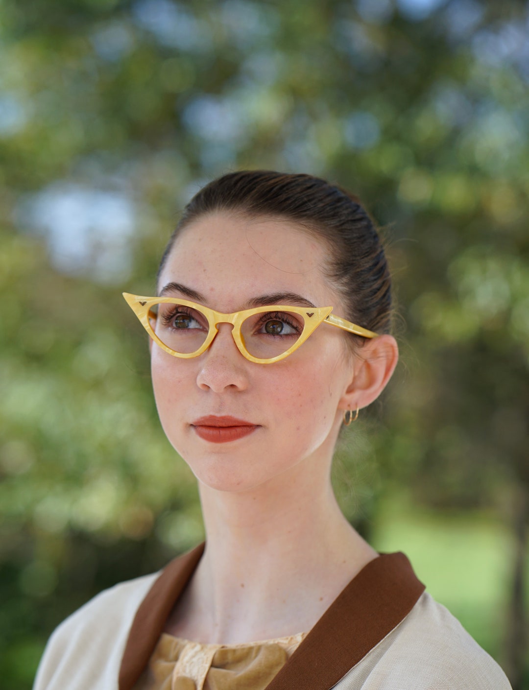 Yellow cat sale eye glasses