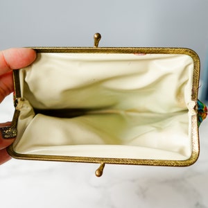 Vintage Floral Satin Cosmetic Bag/ Clutch Purse/ 1960s Bag/ Coin Purse/ Vintage Purse/ Retro Purse/ Vintage Bag/ Money Pouch/ Toiletry Bag image 7