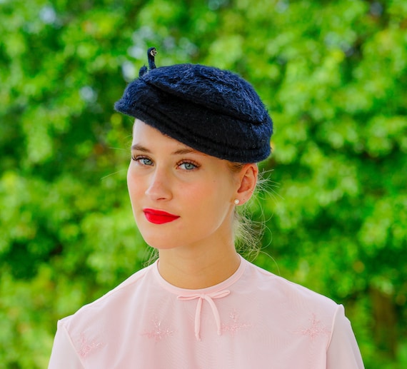 Vintage Black Fur Felted Half Hat, Tilt Hat, Vintage Hat  display picture 2