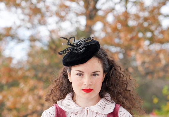 1960s feather half hat - Gem