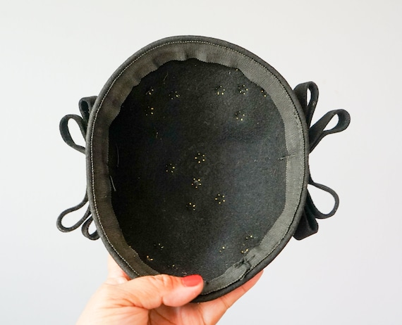 Vintage Floral Bead Calot Hat, Half Hat, 1940s-50… - image 10