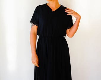 Free Shipping! Vintage Black Dress/ 1980s Dress/ Vintage Japanese Dress/ Womens Dress/ Retro Dress/ Little Black Dress/ Lace Dress