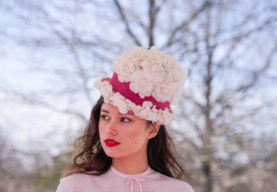1950s‎ Flower Petal Bucket Hat Vintage Black Straw Bucket Hat with Pink Flowers & Velvet  main image 4