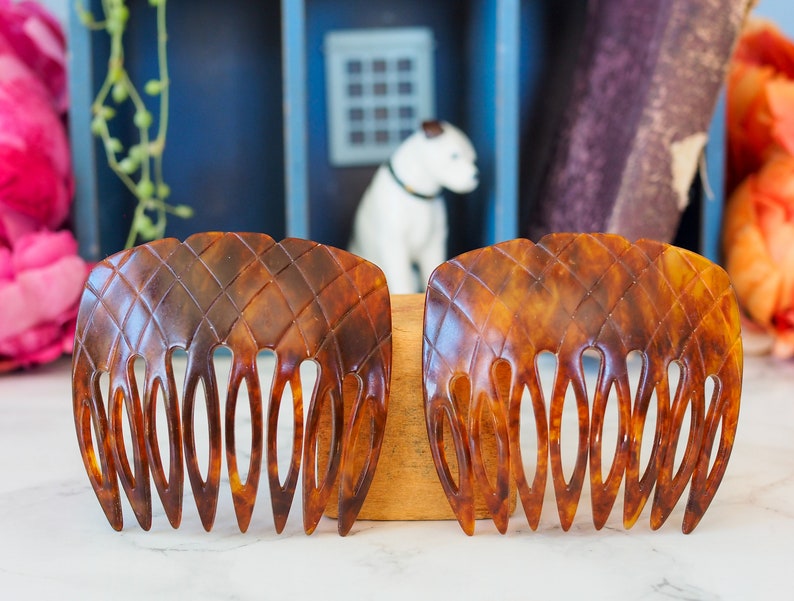 Vintage Camille Guillot Pair of Side Combs/ Vintage Hair Combs/ Decorative Comb/ 1960s-70s Side Combs/ Hair Accessories/ Retro Comb image 5