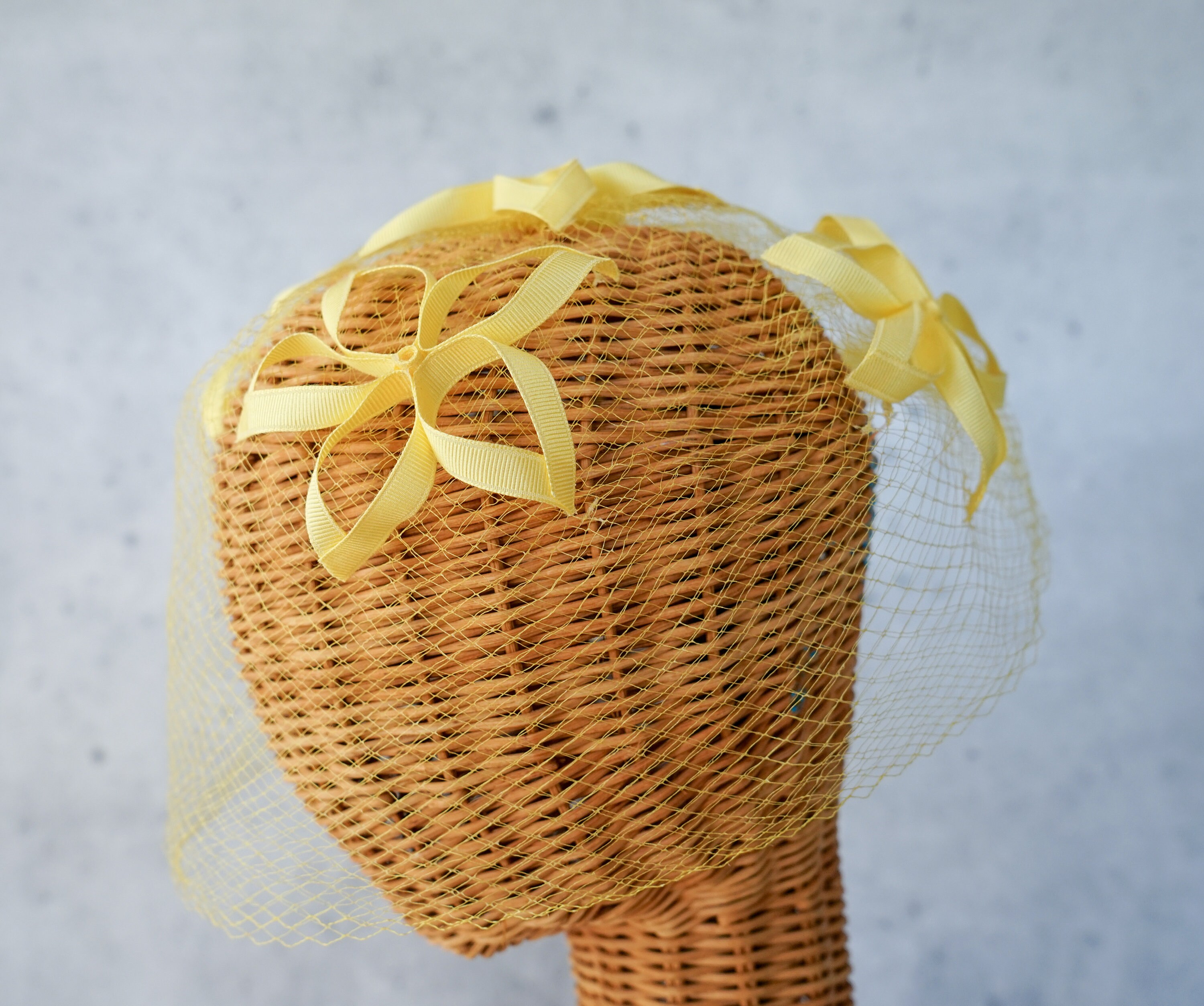 Vintage 50s-60s Canary Yellow Netted Veil Floral Half Hat Whimsy Fascinator 3772 Vintage Floral Veil, Vintage Whimsy Hat, Vintage Hat, 1950s  main image 4