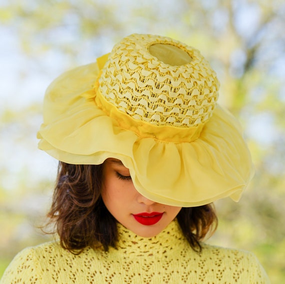 Vintage Straw Floppy Hat, Bucket Hat, Wide Brim H… - image 4