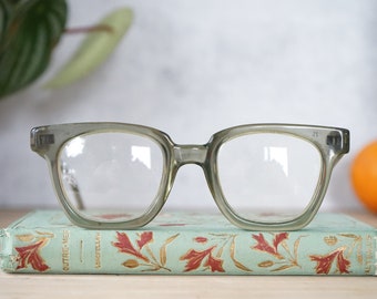 Vintage Eyeglasses Safety Glasses frames 1960's green Clear tone Arnell Style G-men 48 good size