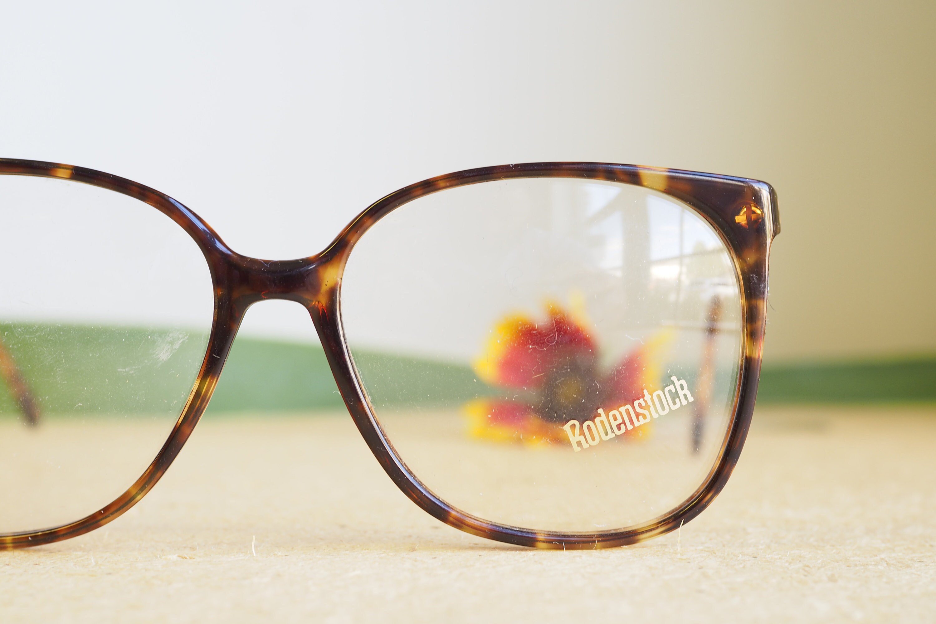 Rodenstock Ladies Eyeglasses Vintage Eyewear Frame Brillen Natascha 85.69 ~ New. Authentic Rodenstock Germany Titanium Eyewear R 7096 C  main image 4