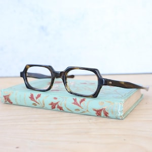 Vintage  Eyeglasses 1960s glasses/ Frames/ Eyeglasses/ Hipster/  octagon shape new old stock