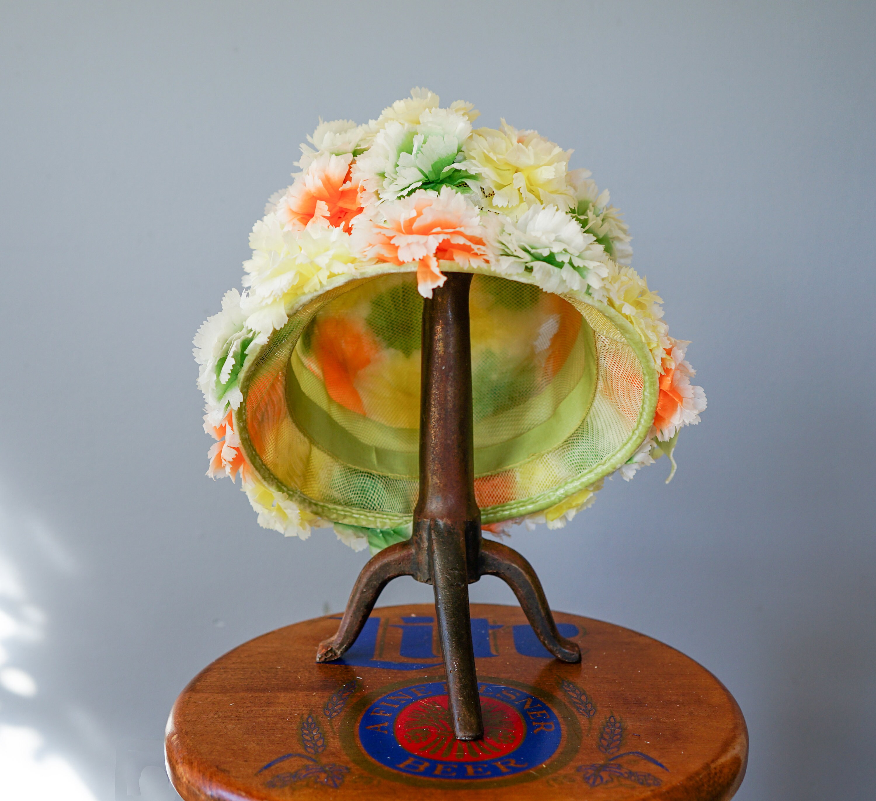 Vintage Floral Cloche Hat Yellow 1950’s-60’s & Vintage Chapeaux de Paris Hat Box Vintage Cloche Hat, Vintage Mod Hat, Bucket Hat, 1960s Hat  main image 4