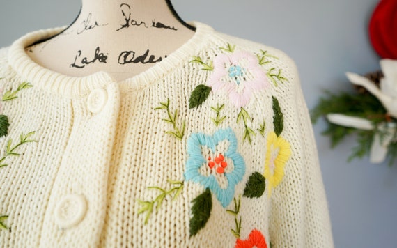 Vintage 1950s Embroidery Cardigan Size L, Women S… - image 7