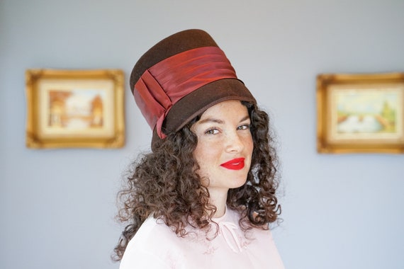 Vintage Wool Felt Bucket Hat, Cloche Hat, 1960s Hat, Vintage  display picture 1