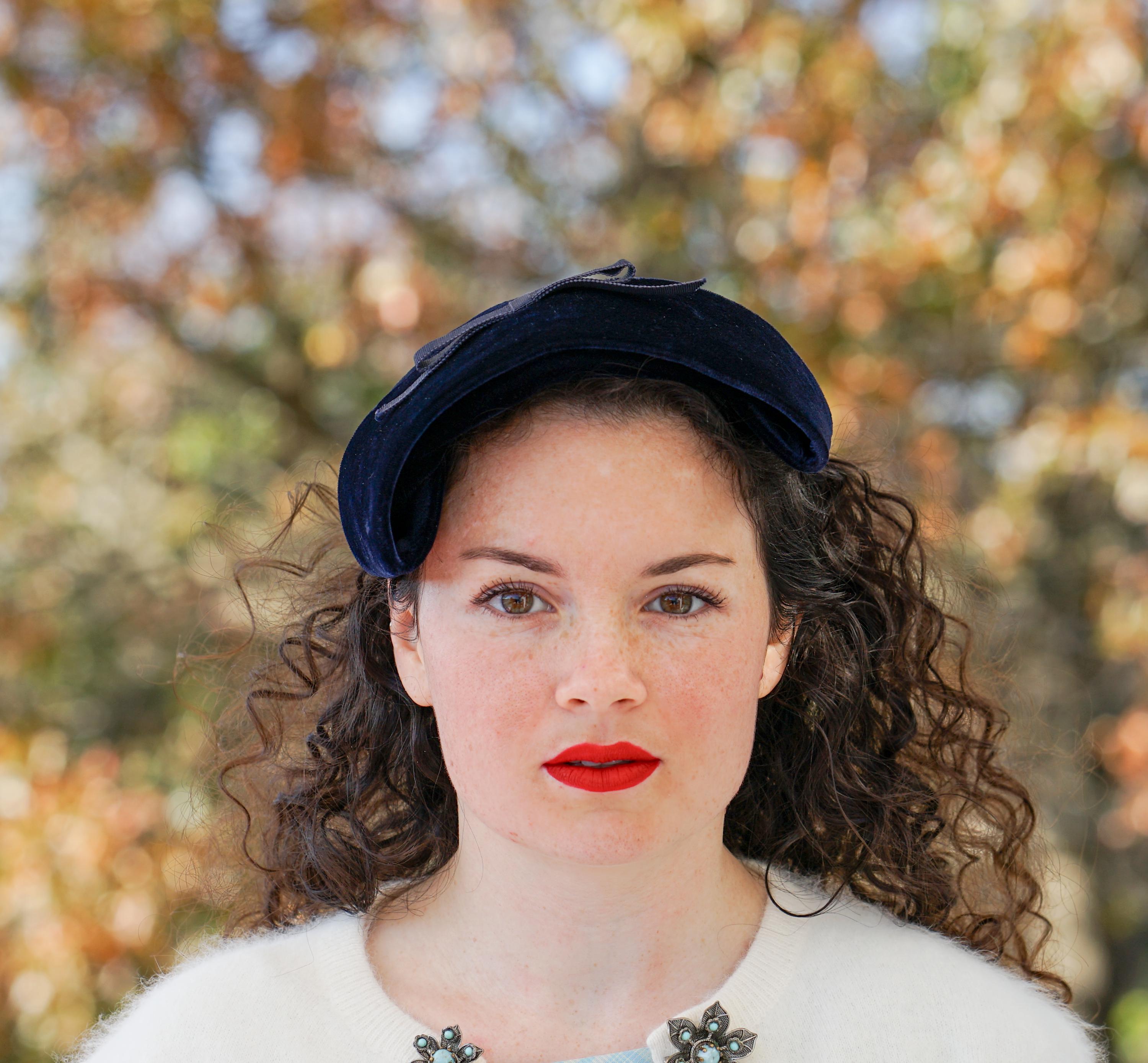 Vintage Velvet Bow Half Hat: 1950s Women Retro Midcentury 