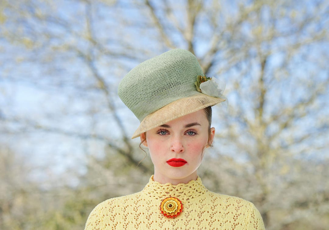 Vintage Straw Frosted Sugared Berries Cloche Hat, Vintage Church