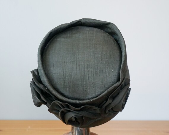 Vintage Floral Rosette Cloche hat, Vintage Hat, 1… - image 9