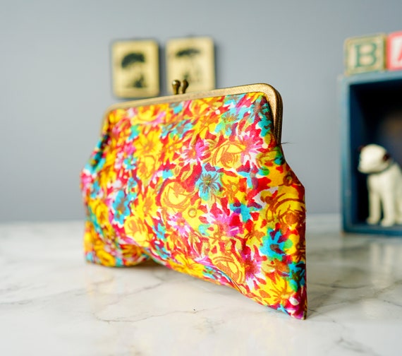 Vintage Floral Satin Cosmetic Bag/ Clutch Purse/ … - image 5