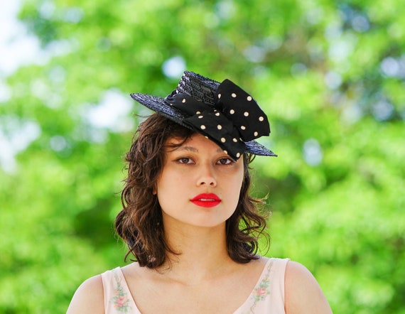 Vintage 1940s Straw Sailor Hat, Toy Tilt Hat, Vin… - image 1