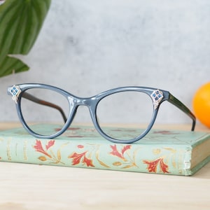 Vintage Univis Credo Aviator Eyeglass Frames Gray Tortoise 150 Vintage Tortoise Aviator Frames Sunglasses | GRISÉ NYC main image 2