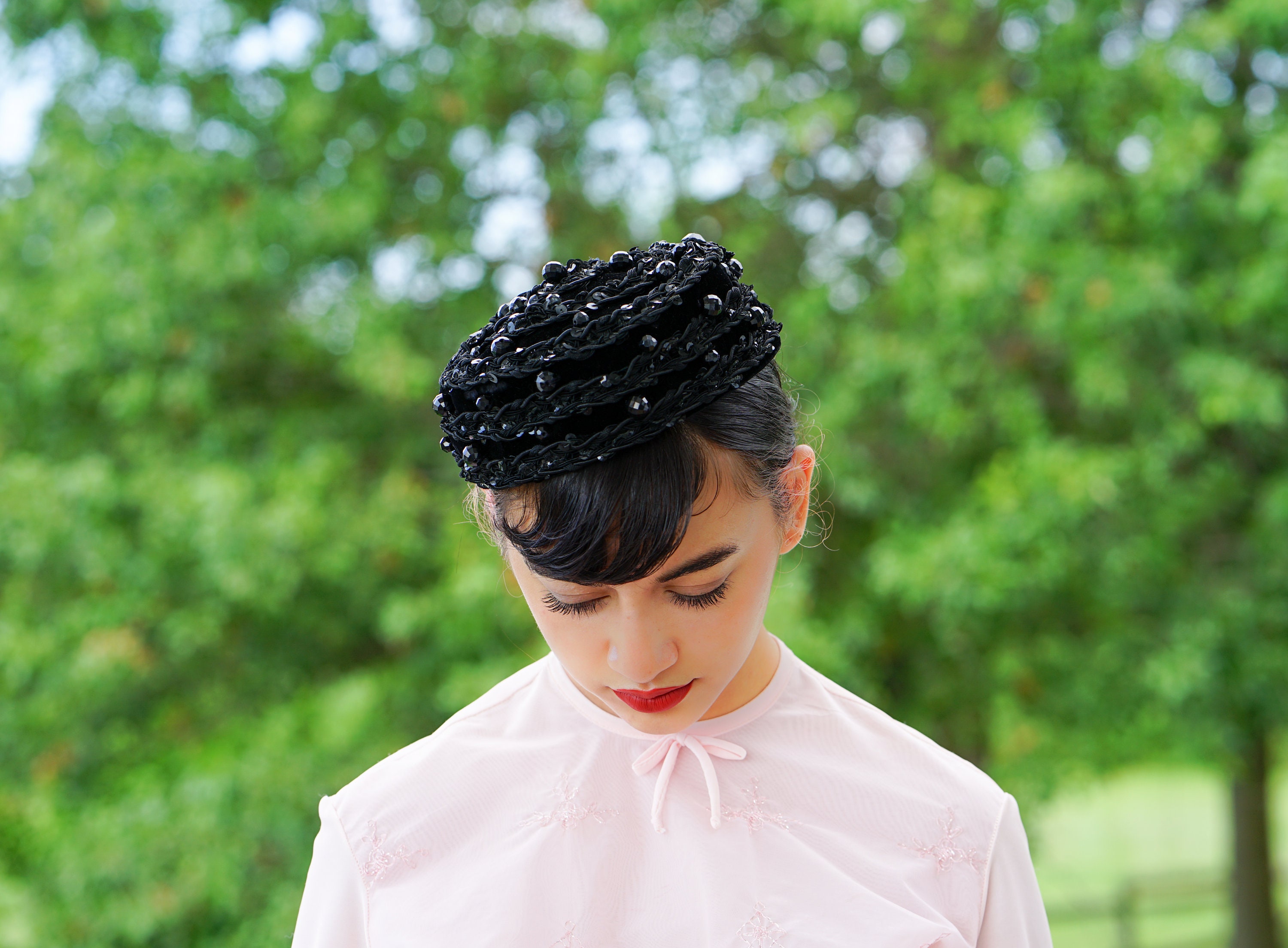 Vintage Sequin Bead Mini Pillbox Hat 