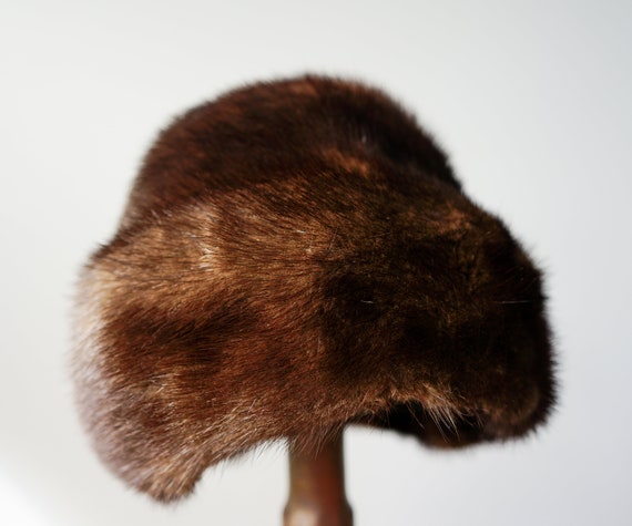 Vintage Fur Cossack Hat, Pillbox Hat, 1950s-60s H… - image 6