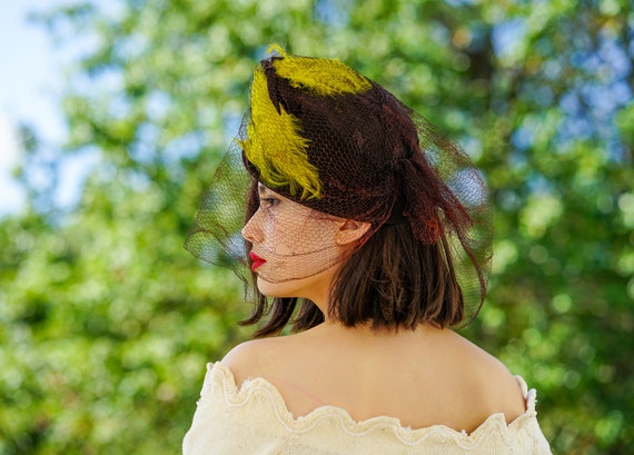 Vintage 1940s Suitor Hat with Feather, 1940s Hat,… - image 1