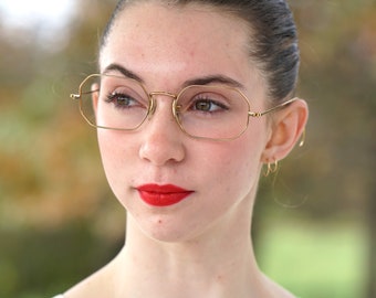 Vintage Shuron Eyeglasses 1930s/wire rim 1/10 12K Gold filled/ eyeglasses New Old Stock/gold tone/hipster