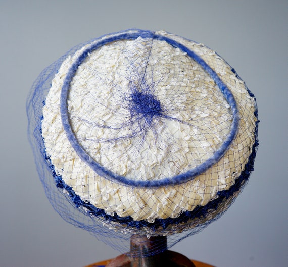 Vintage Straw Pillbox Hat with Veil, 1950s-1960s … - image 7