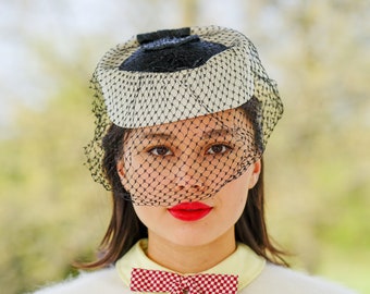 Vintage Pillbox Veil Hat, 1950s-60s Hat, Vintage Hat  display picture 3