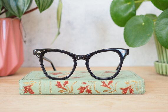 Vintage Cateye Eyeglasses Glasses 1960's Cateye M… - image 2