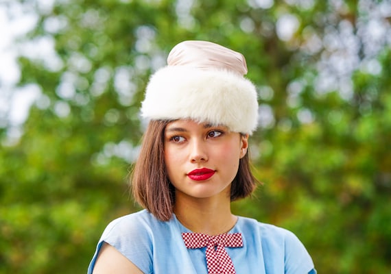 Vintage Schiaparelli hat with Hat Box, Vintage Fur