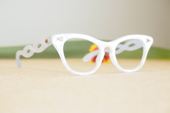 Vintage Eyeglasses Cat eye 1960's Cateye Made In … - image 3