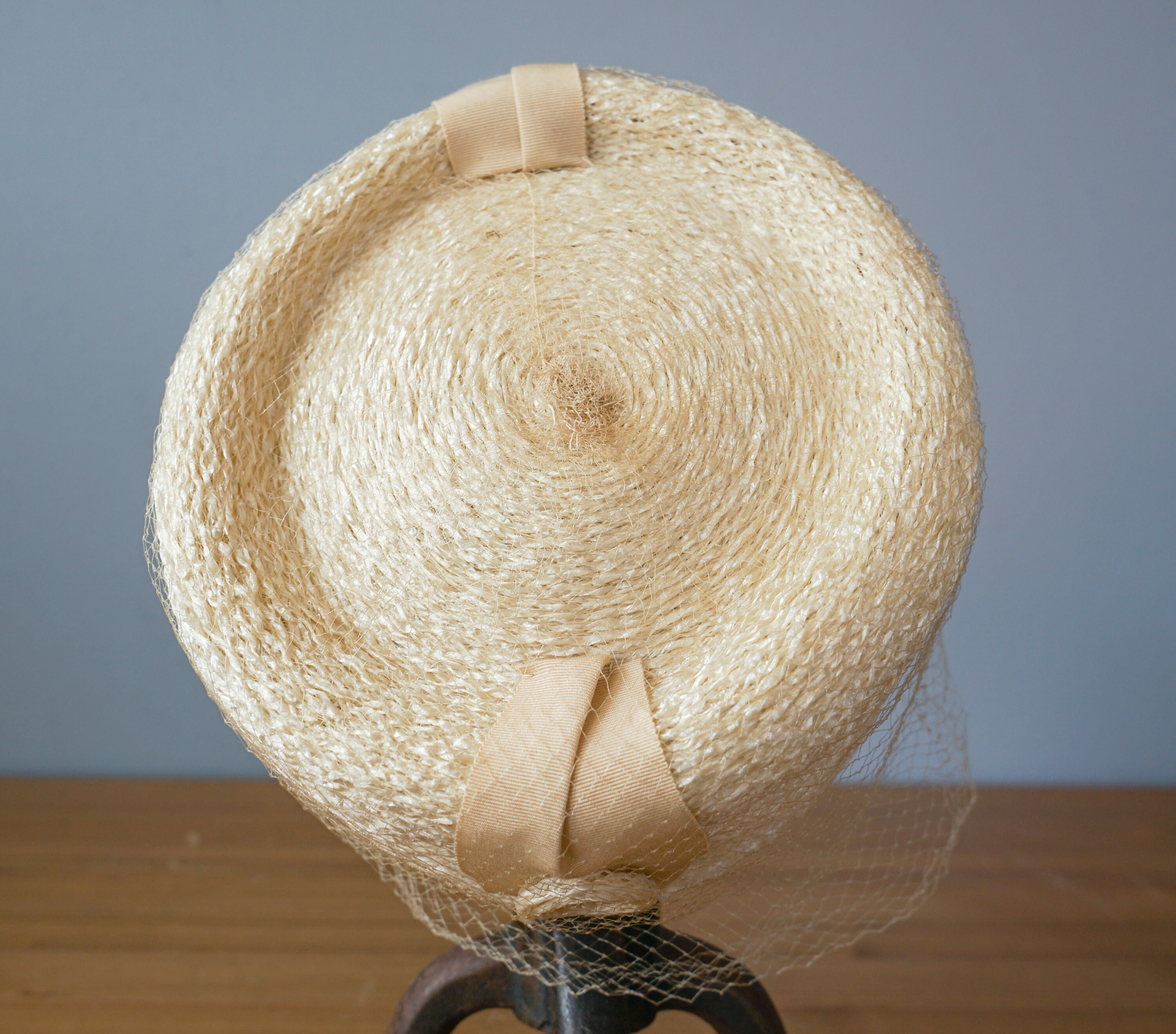 Vtg 60’s Ivory CLOCHE Woven Straw Hat With Tulle And Ribbon, Hat Pin USA Straw Cloche Hat products for sale | eBay main image 3