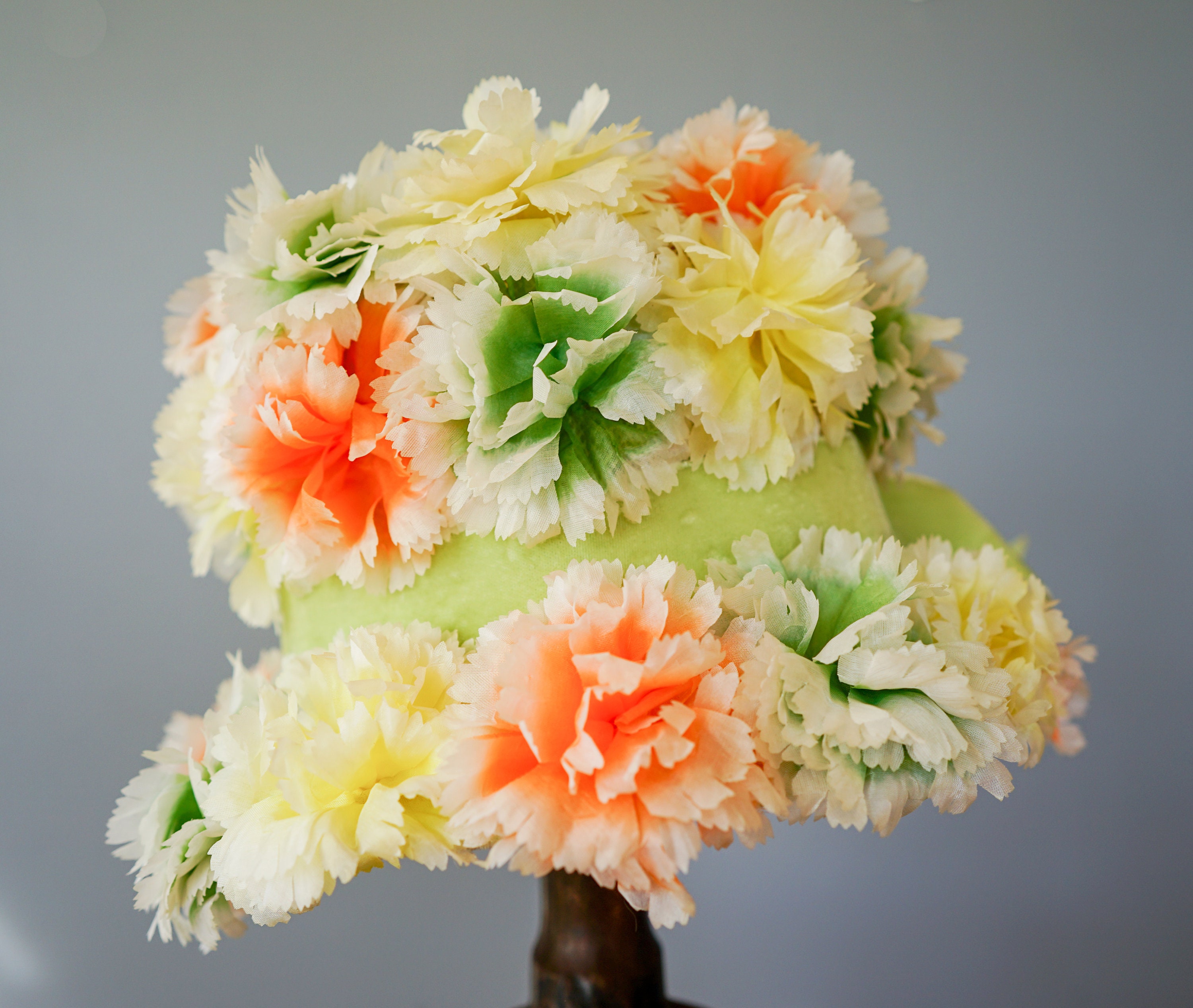Vintage Floral Cloche Hat, Vintage Hat, 1950s-1960s Hat  display picture 3