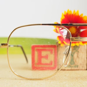 Vintage Aviator Eyeglasses 1980s/Glasses/New Old Stock/Gold tone with tortoiseshell enamel Made In Korea New Old stock By Prava image 3