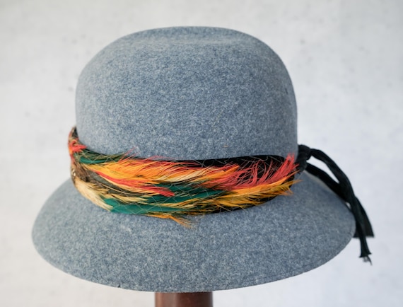 Vintage Feather Wool Felt Bucket Hat, 1960s-70s H… - image 7
