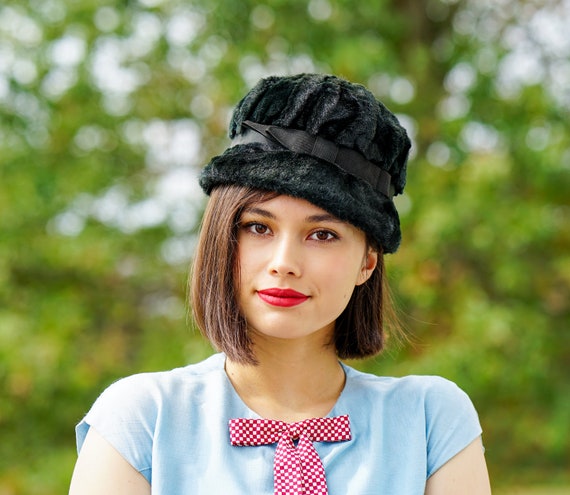 Vintage Faux Fur Bucket Hat, Cloche Hat, 1950s-60… - image 4