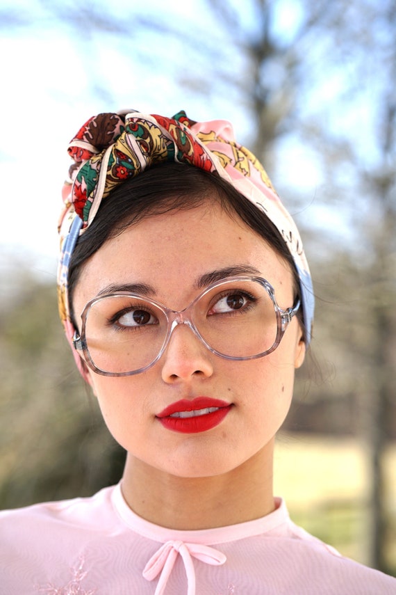 Vintage Eyeglasses 1970 display picture 2